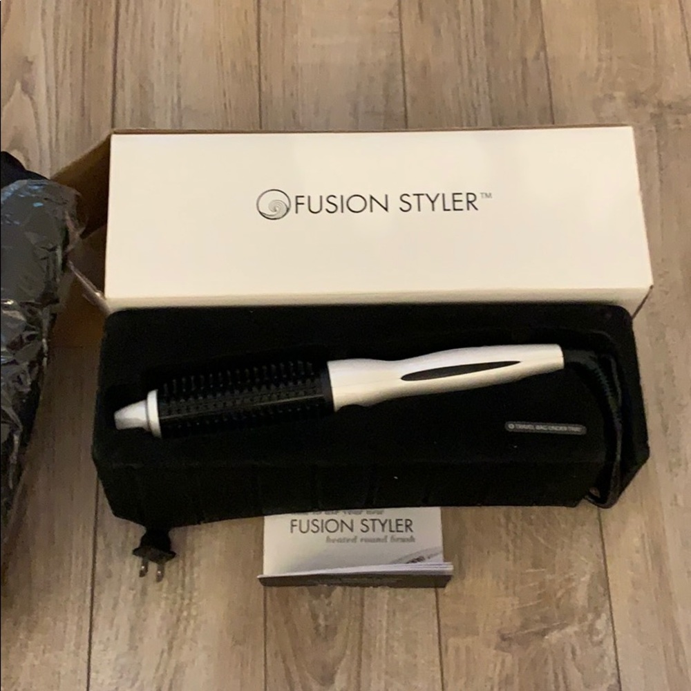 Hair fusion styler heated round brush new travel